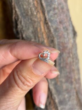 Vintage 925 Sterling Silver & CZ Single Heart Earring